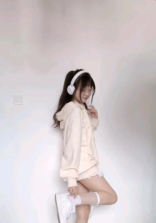 怎么扎高马尾快手视频剪辑？视频编辑技巧有哪些？