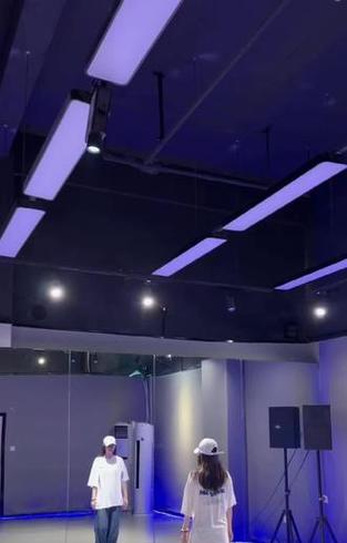 抖音舞蹈地图怎么剪辑？视频编辑技巧有哪些？