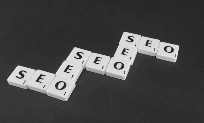 SEO网站建设的技巧（提高网站排名和流量的实用方法）